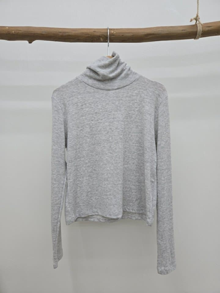 Most - Korean Women Fashion - #thatsdarling - Reve Turtleneck Tee - 3