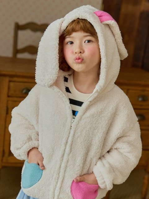 Rabbit Winter Zip-up