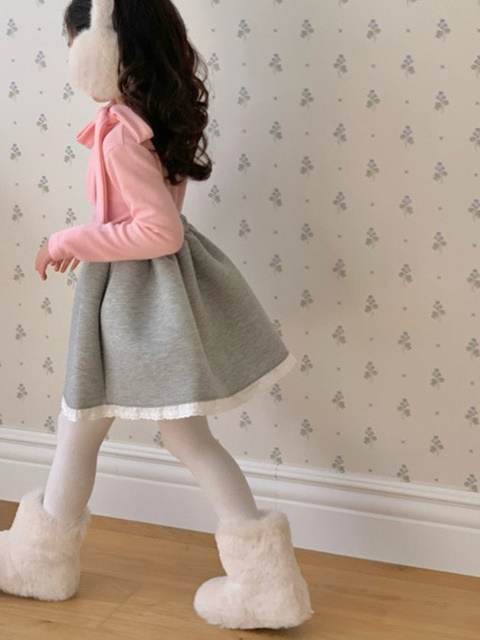 Neo Lace Skirt