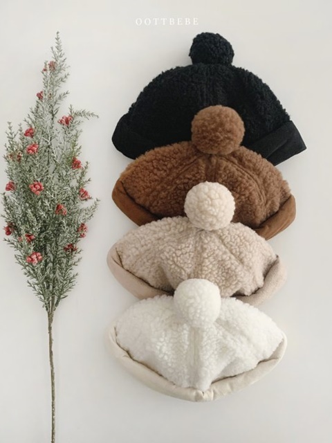 Chestnut Hat