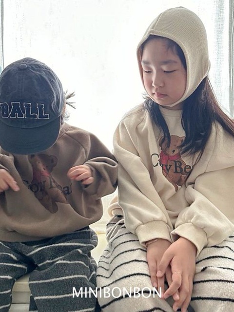 Coze Bear Sweatshirt (with Mom)