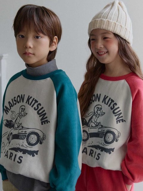 Maison Raglan Sweatshirt