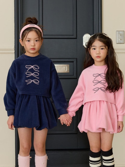Triple Ribbon Sweatshirt