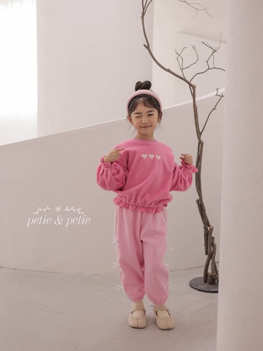Chucream Pullover