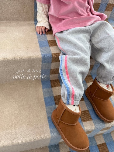Velvelt Line Jogger Pants