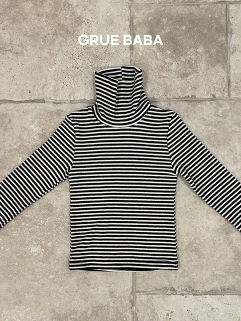 Baba Turtleneck Tee