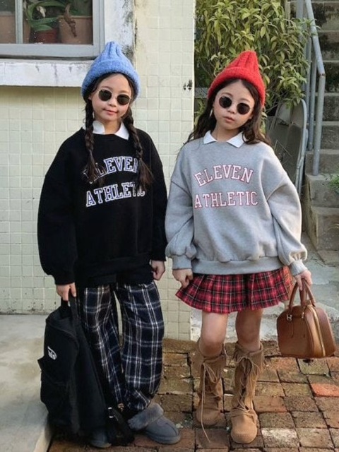 Eleven Collar Sweatshirt