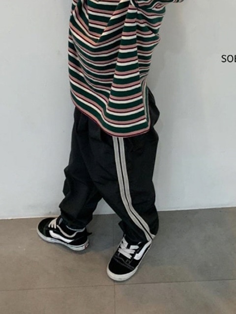 Line Herringbone Pants