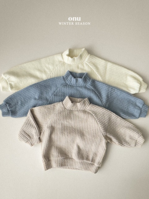 Knit Turtleneck Sweatshirt