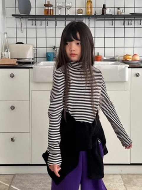 Baba Turtleneck Tee
