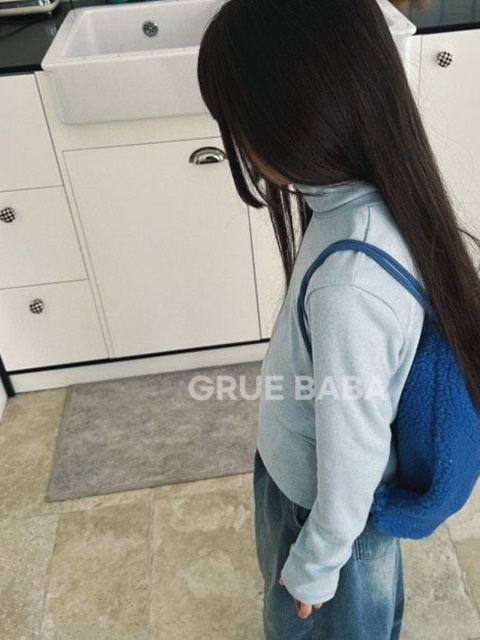 Gru Turtleneck Tee