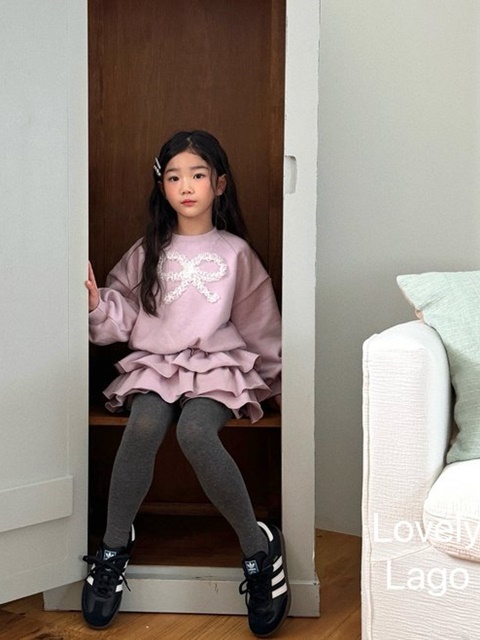 Lovely Ribbon Sweatshirt