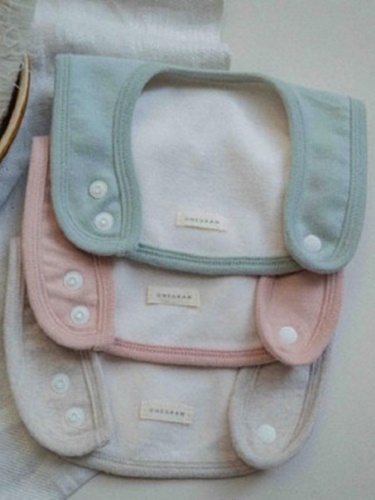 Joy Bib