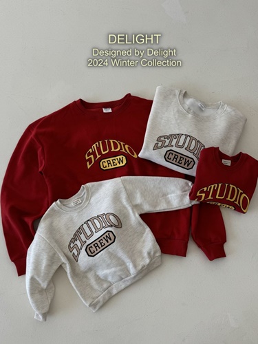 Crew Sweatshirt With Mom