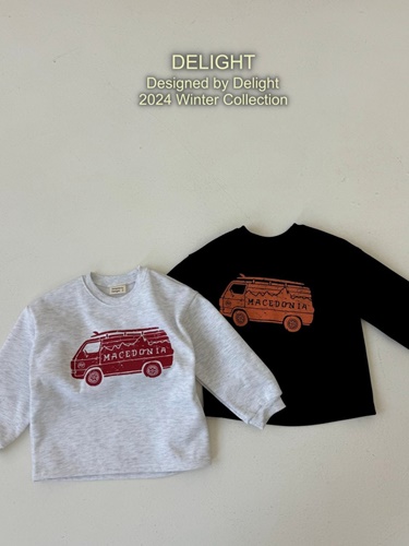 Macadonia Tee With Mom
