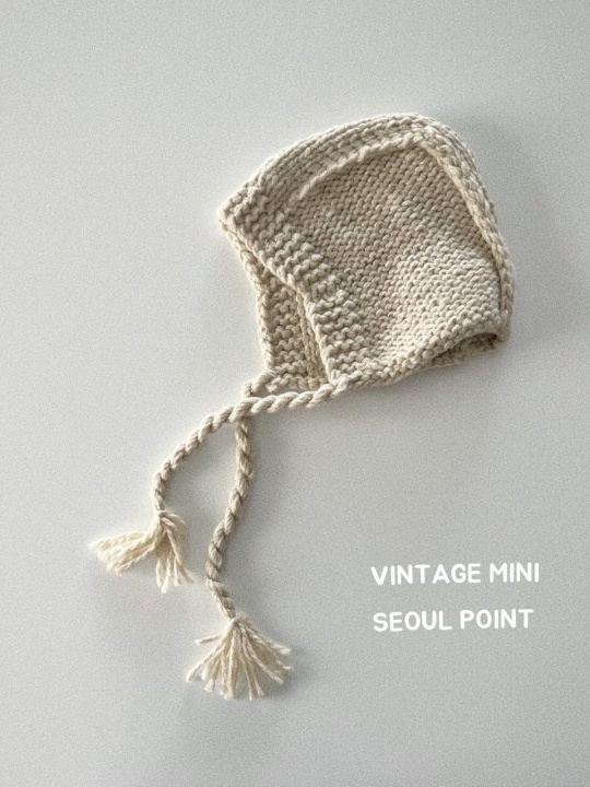 Cream Strap Hat