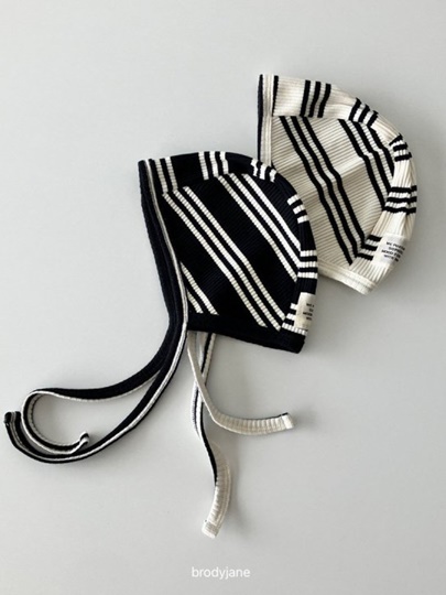 Acne Button Bonnet