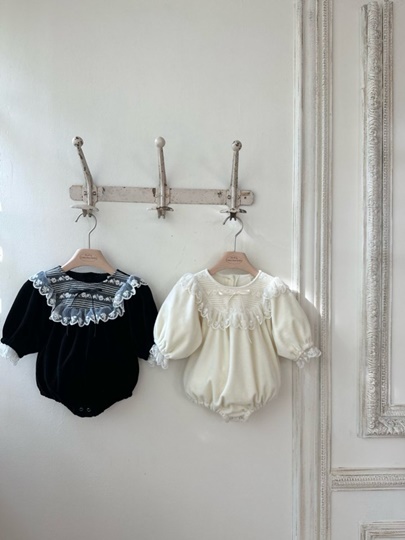 Camela Veloure Bodysuit