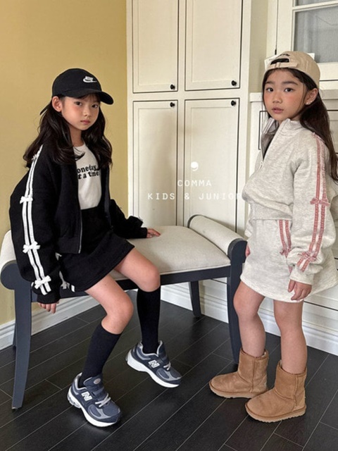 Two Line Zip-up Jacket