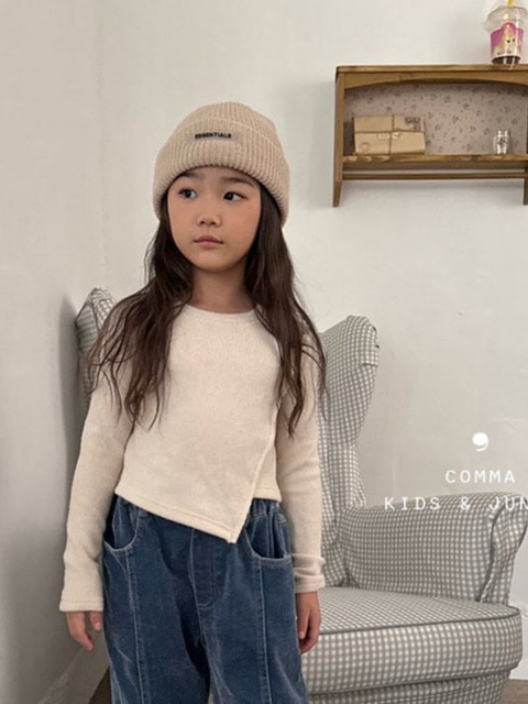 Winter Diagonal Tee