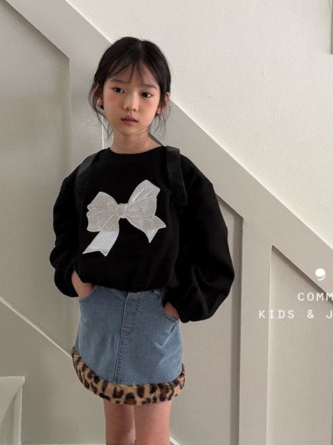 Ribbon Sweatshirts