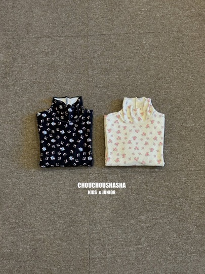 Lucy High Neck Tee