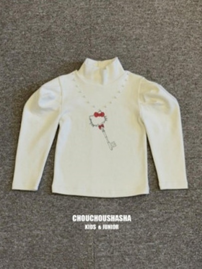 Pearl Necklace High Neck Tee