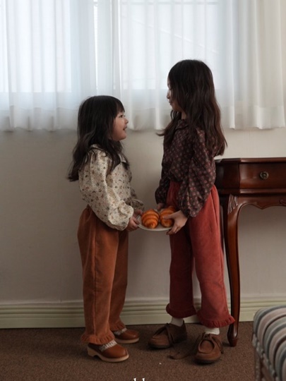 Lauren Corduroy Frill Pants