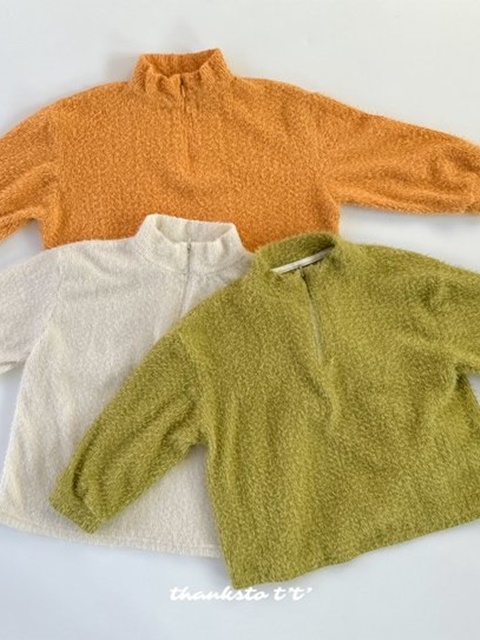 Soft Half Zip-up Top