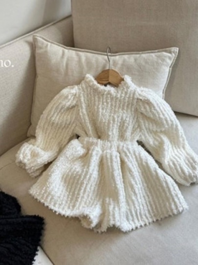 Swan Fleece Skirt Pants