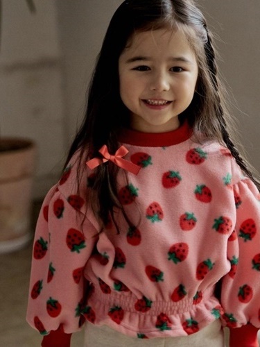 Strawberry Tee