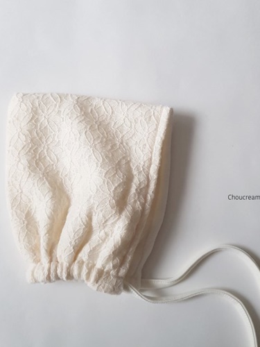 Winter Lace Bonnet