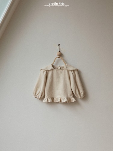 Round Heart Blouse