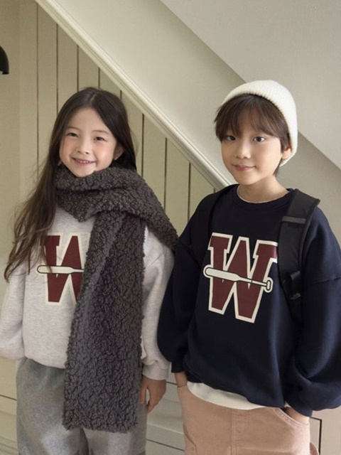 W Sweatshirts