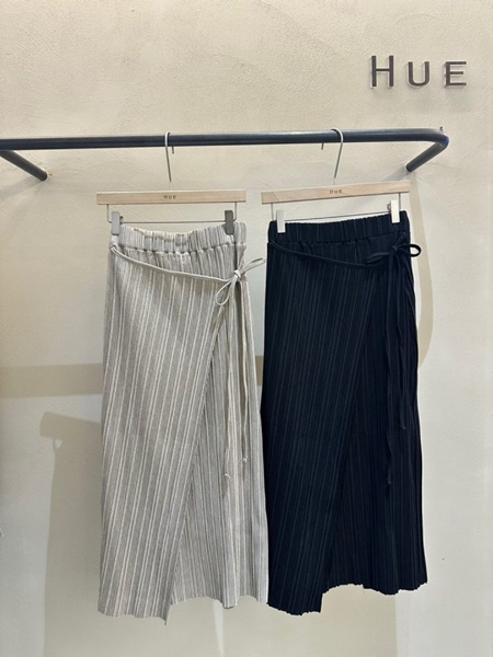 Wrap Pleats Skirt