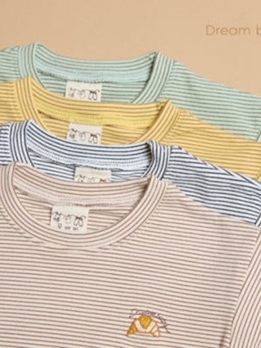 Croissant Tee