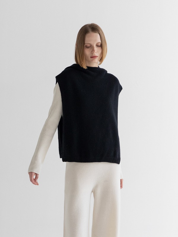 Wholegarment Hood Bib
