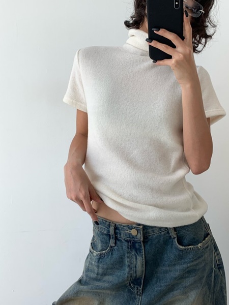 Warm Knit Turtleneck Tee