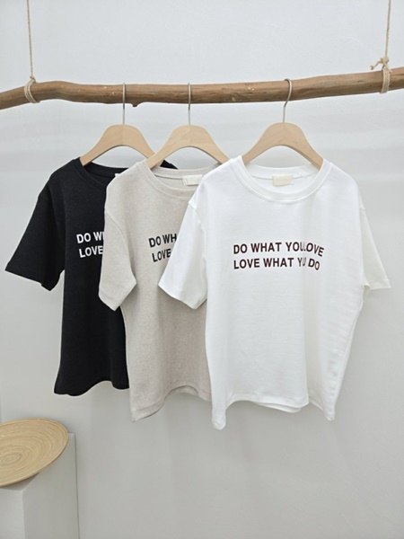Love Peach Tee