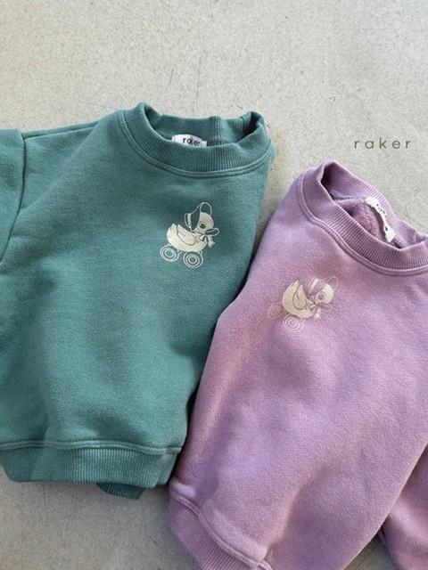 Duck Sweatshirts
