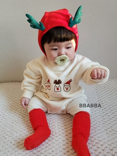 Santa Nara Fleece Embroidery Suit