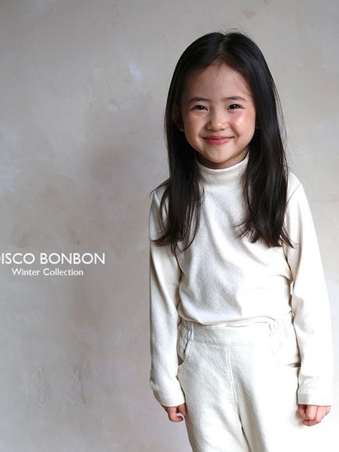 Soft Winter Turtleneck Tee