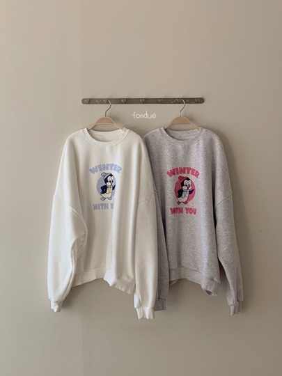 Chili Willy Mom Sweatshirts