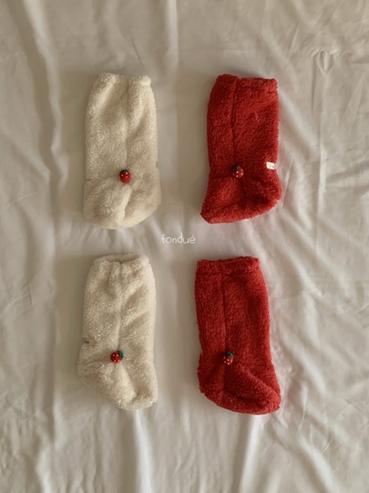 Bebe Strawberry Jam Foot Warmer