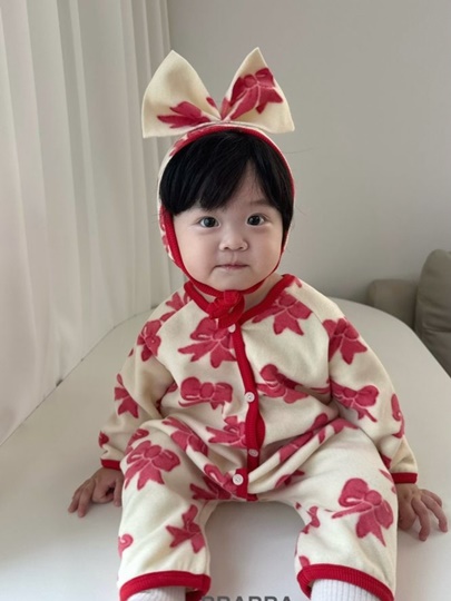 Fleece Ribbon Bonnet Suit Set