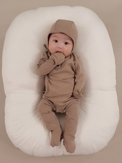 Plain Newborn Leggings Bonnet Set