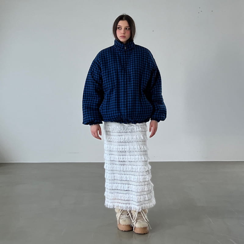 Another Avenue - Korean Women Fashion - #vintageinspired - Check Reversible Jumper - 11