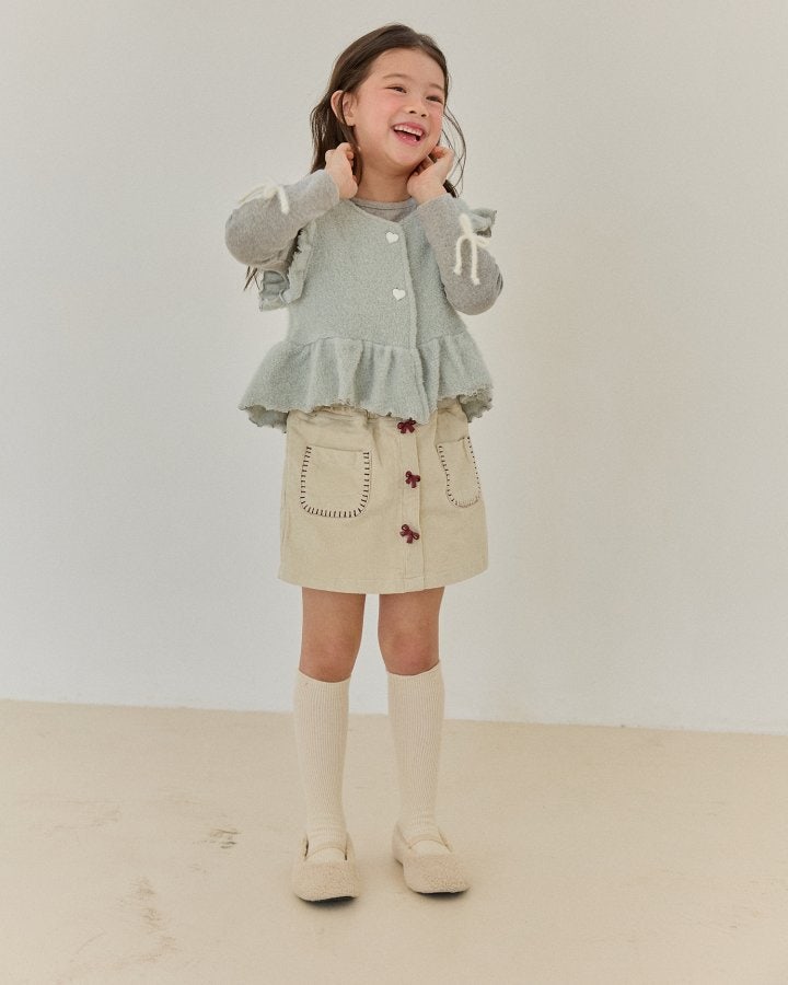 Bonaloi - Korean Children Fashion - #kidsstore - Ribbon Embroidery Corduroy Skirt Pants - 3