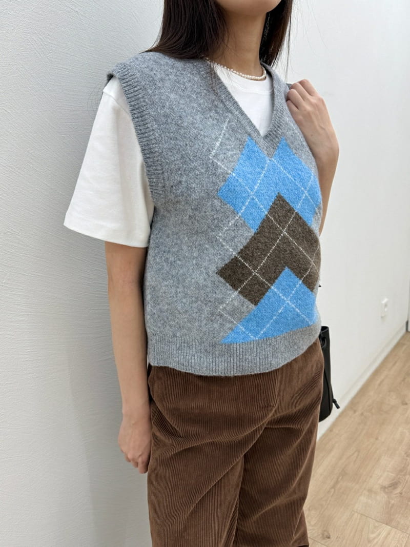 Most - Korean Women Fashion - #momslook - Wear Vest - 3