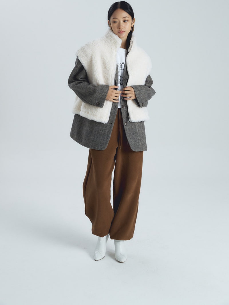 Neroli36 - Korean Women Fashion - #momslook - Wool Dumble Vest - 7
